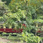 Am Wald Mit Garten