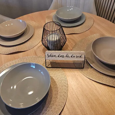 Apartamento Am Wald Mit Garten *