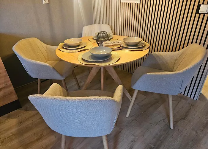 Appartement Am Wald Mit Garten *