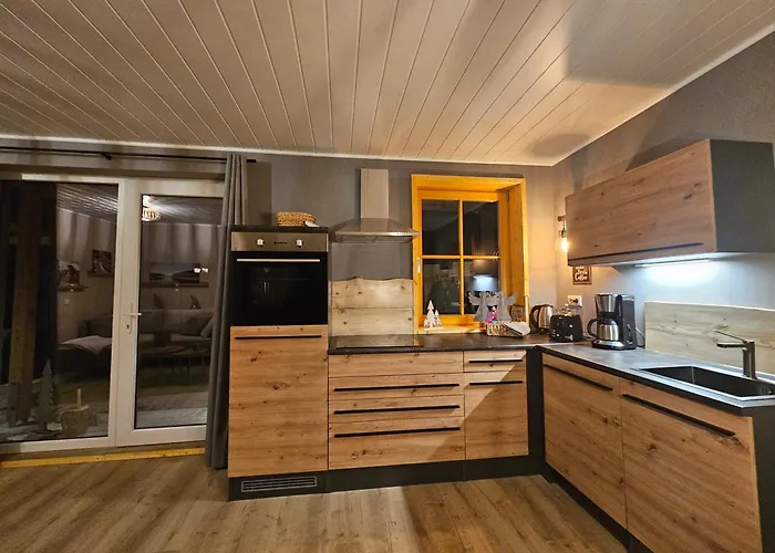 Am Wald Mit Garten *