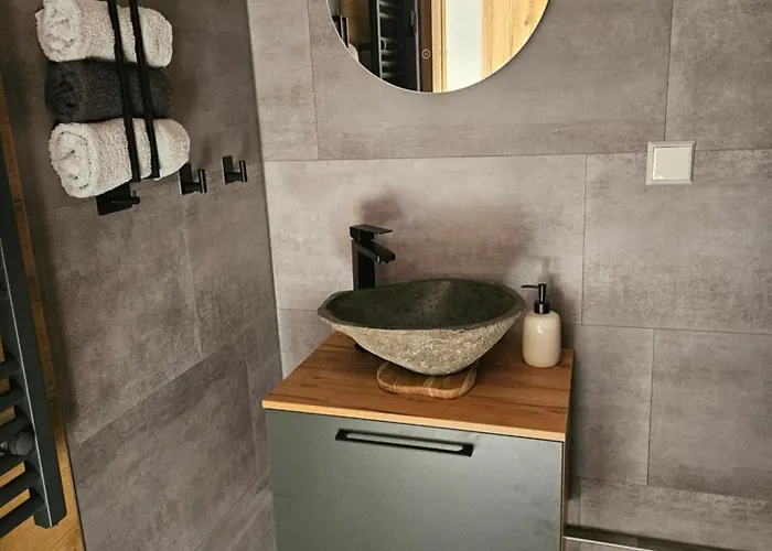 Am Wald Mit Garten Daire *